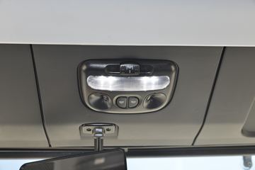 �������ó� ���KR 260���� 4X2 9.8����ʽ�ػ���(��Һ��)(����)(DFH5180XXYE8)ͼƬ