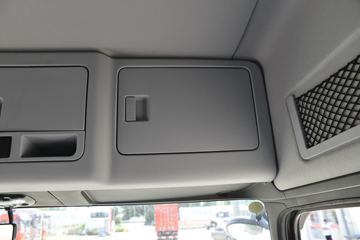 �������ó� ���KR 260���� 4X2 9.8����ʽ�ػ���(��Һ��)(����)(DFH5180XXYE8)ͼƬ