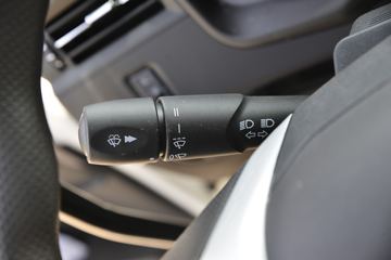 �������ó� ���KR 260���� 4X2 9.8����ʽ�ػ���(��Һ��)(����)(DFH5180XXYE8)ͼƬ