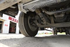 东风商用车 天锦KR 260马力 4X2 9.8米厢式载货车(带液缓)(国六)(DFH5180XXYE8)