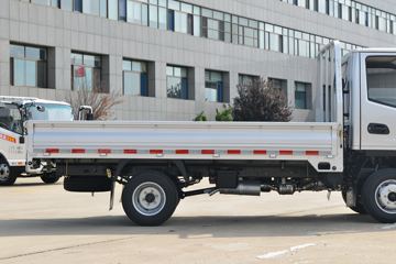 ���� K1 1.5L 113���� ���� 3.31�׵��������Ῠ(����)ͼƬ