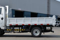 凯马 锐航HX3 95马力 4X2 3.95米自卸车(国六)