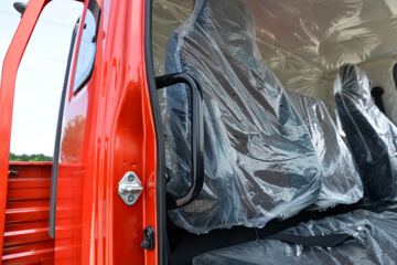 ���� ����M6 ������ 190���� 5.33�������ػ���(����)(��ɫ)ͼƬ