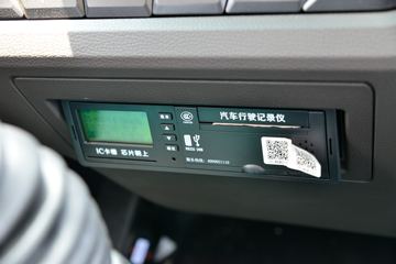 ���� ����M6 ������ 190���� 5.33�������ػ���(����)(��ɫ)ͼƬ