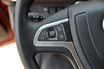 ���� ����M6 ������ 190���� 5.33�������ػ���(����)(��ɫ)ͼƬ