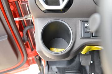 ���� ����M6 ������ 190���� 5.33�������ػ���(����)(��ɫ)ͼƬ