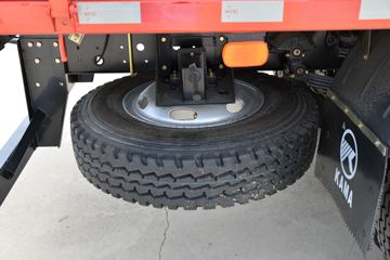 ���� ����M6 ������ 190���� 5.33�������ػ���(����)(��ɫ)ͼƬ