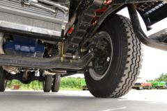 凯马 凯捷M6 尊享版 190马力 5.33米栏板载货车(国六)(红色)(KMC1162A420P6)
