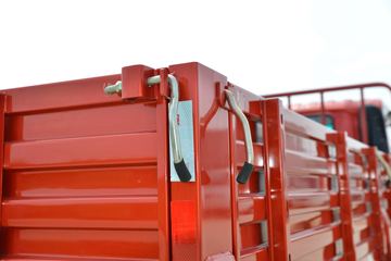 ���� ����M6 ������ 190���� 5.33�������ػ���(����)(��ɫ)ͼƬ