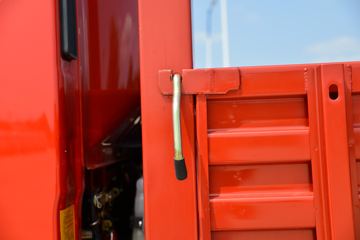 ���� ����M6 ������ 190���� 5.33�������ػ���(����)(��ɫ)ͼƬ