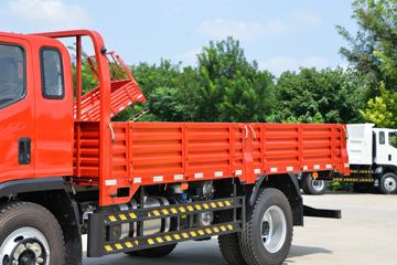 ���� ����M6 ������ 190���� 5.33�������ػ���(����)(��ɫ)ͼƬ