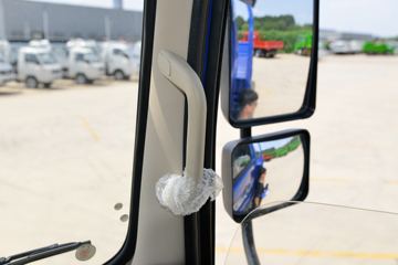 ���� ���� 220���� 4X2 6.75�������ػ���(����)(KMC1180A530P6)ͼƬ