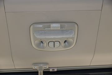 ���� ���� 220���� 4X2 6.75�������ػ���(����)(KMC1180A530P6)ͼƬ