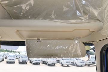 ���� ���� 220���� 4X2 6.75�������ػ���(����)(KMC1180A530P6)ͼƬ