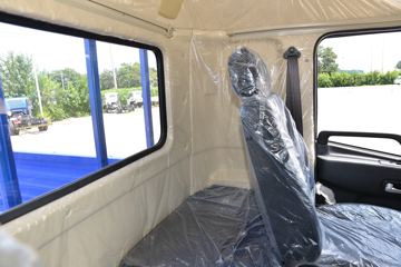 ���� ���� 220���� 4X2 6.75�������ػ���(����)(KMC1180A530P6)ͼƬ