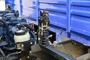 ���� ���� 220���� 4X2 6.75�������ػ���(����)(KMC1180A530P6)ͼƬ