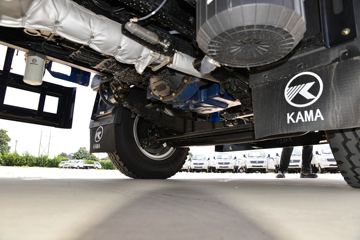 ���� ���� 220���� 4X2 6.75�������ػ���(����)(KMC1180A530P6)ͼƬ