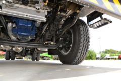 凯马 运腾 220马力 4X2 6.75米栏板载货车(国六)(KMC1180A530P6)
