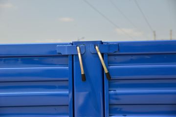 ���� ���� 220���� 4X2 6.75�������ػ���(����)(KMC1180A530P6)ͼƬ