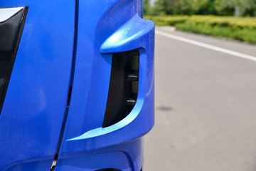 ���� ���� 220���� 6X2 5.2����ж��(����)ͼƬ