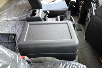 ���� ���� 220���� 6X2 5.2����ж��(����)ͼƬ