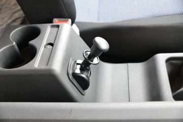 ���� ���� 220���� 6X2 5.2����ж��(����)ͼƬ