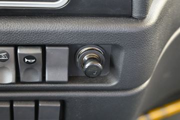 ���� ���� 220���� 6X2 5.2����ж��(����)ͼƬ