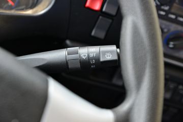 ���� ���� 220���� 6X2 5.2����ж��(����)ͼƬ