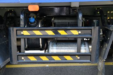 ���� ���� 220���� 6X2 5.2����ж��(����)ͼƬ