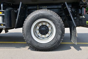 ���� ���� 220���� 6X2 5.2����ж��(����)ͼƬ