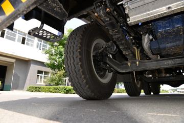 ���� ���� 220���� 6X2 5.2����ж��(����)ͼƬ