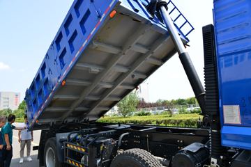 ���� ���� 220���� 6X2 5.2����ж��(����)ͼƬ