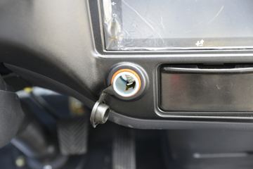 ���� ��X3 2.0L 127���� 3.6�׵�������΢��(����)(KMC1040H318D6)ͼƬ