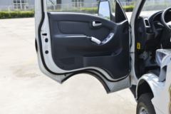凯马 锐航X3 2.0L 127马力 3.6米单排栏板微卡(国六)(KMC1040H318D6)