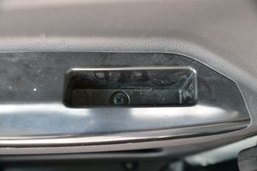 ���� ����HM6 ������ 184���� 4X2 4����ж��(����)ͼƬ