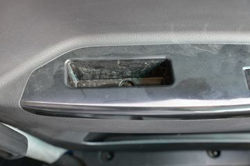 ���� ����HM6 ������ 184���� 4X2 4����ж��(����)ͼƬ