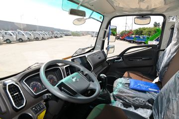 ���� ����HM6 ������ 184���� 4X2 4����ж��(����)ͼƬ