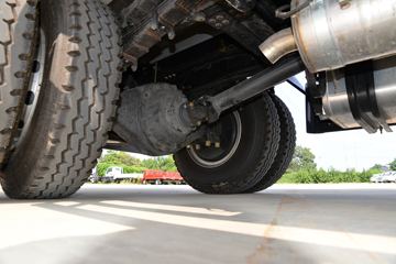 ���� ����HM6 ������ 184���� 4X2 4����ж��(����)ͼƬ