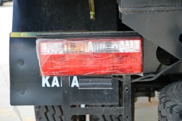 ���� ����HM6 ������ 184���� 4X2 4����ж��(����)ͼƬ