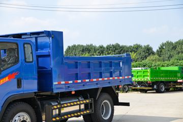 ���� ����HM6 ������ 184���� 4X2 4����ж��(����)ͼƬ