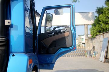 �ൺ��� ��VH�п� 2.0�� 220���� 4X2 8.8����������ʽ�ػ���(����)ͼƬ