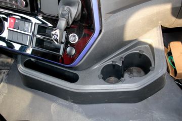 �ൺ��� ��VH�п� 2.0�� 220���� 4X2 8.8����������ʽ�ػ���(����)ͼƬ