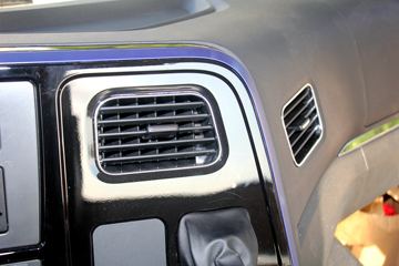 �ൺ��� ��VH�п� 2.0�� 220���� 4X2 8.8����������ʽ�ػ���(����)ͼƬ