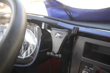 �ൺ��� ��VH�п� 2.0�� 220���� 4X2 8.8����������ʽ�ػ���(����)ͼƬ