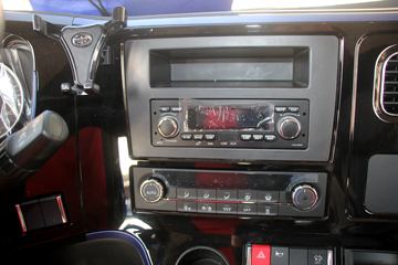 �ൺ��� ��VH�п� 2.0�� 220���� 4X2 8.8����������ʽ�ػ���(����)ͼƬ