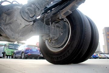 �ൺ��� ��VH�п� 2.0�� 220���� 4X2 8.8����������ʽ�ػ���(����)ͼƬ