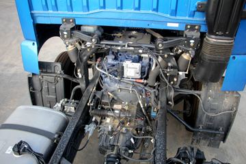 �ൺ��� ��VH�п� 2.0�� 220���� 4X2 8.8����������ʽ�ػ���(����)ͼƬ