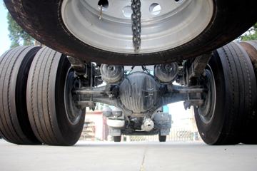 �ൺ��� ��VH�п� 2.0�� 220���� 4X2 8.8����������ʽ�ػ���(����)ͼƬ