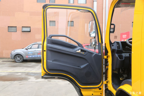 翼放EC载货车泉州市火热促销中 让利高达0.2万