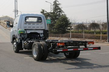 �й�����HOWO С�� 122���� 4X2 3.95�׵��Ų�դʽС��ͼƬ